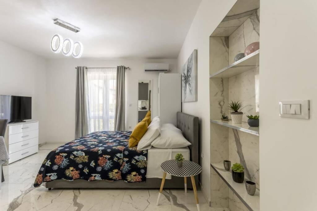 Royal Platinum Studio Apartment Vodice Buitenkant foto