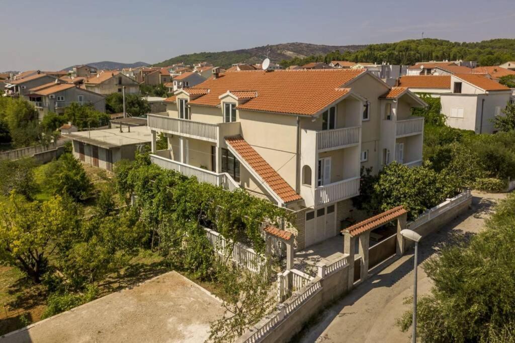 Royal Platinum Studio Apartment Vodice Buitenkant foto